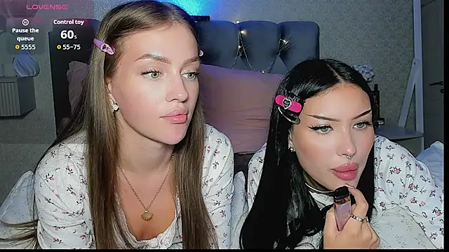 Snapshot of _JessLei_ chatting on June 29, 4:40 pm JessLei online show from June 29, 4:40 pm