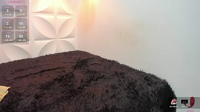 zaira skinny online show from March 14, 7:52 pm