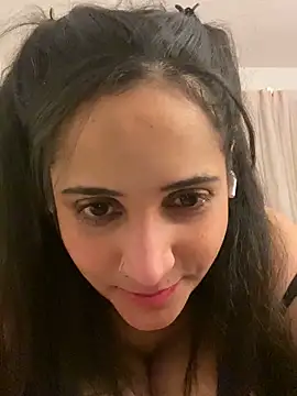 ohhiyou online show from February 19, 8:32 am