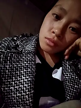 Snapshot of Hari-saka chatting on January 18, 9:18 pm Hari-saka online show from January 18, 9:18 pm