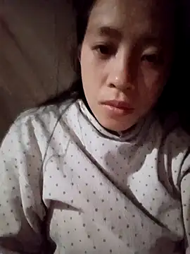 Snapshot of Hari-saka chatting on February 17, 8:59 pm Hari-saka online show from February 17, 8:59 pm