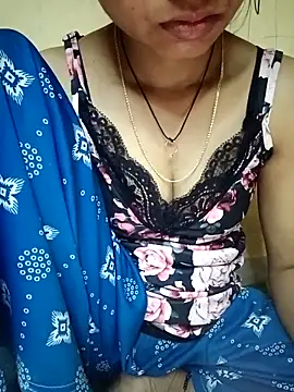 annugirl online show from March 8, 5:11 am