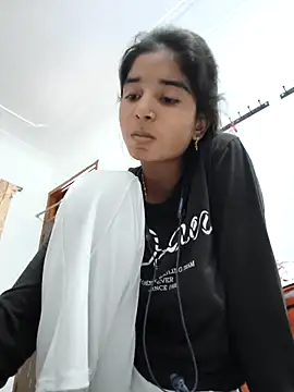 Cute-Natashaa online show from March 2, 7:15 am