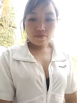 lia-coy online show from April 13, 12:05 am