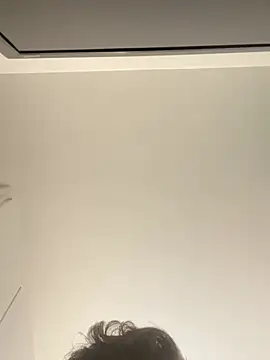 peuba12 online show from April 29, 1:37 pm