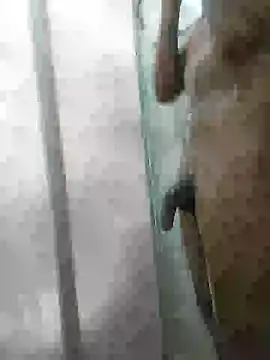 Snapshot of Eduardoo18cm chatting on July 10, 7:01 am Eduardoo18cm online show from July 10, 7:01 am