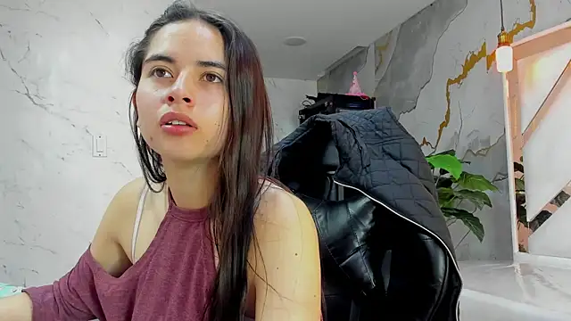 Qetsyah tf online show from April 13, 1:27 pm