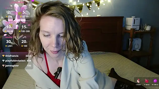 Snapshot of Daisy_Lovely chatting on April 22, 4:26 am Daisy Lovely online show from April 22, 4:26 am