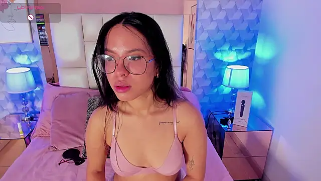 Rose Allure online show from February 13, 11:39 am