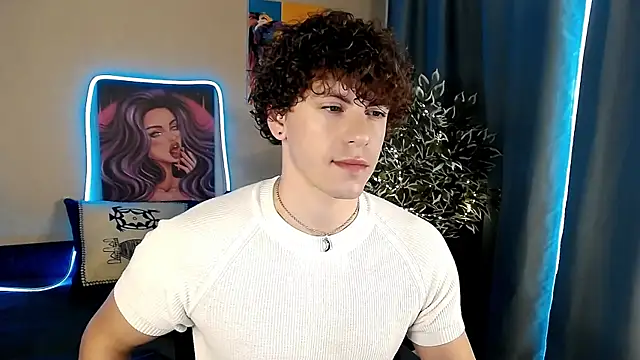 TylerGibson online show from May 14, 5:47 am
