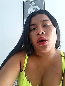 Sweet-Dirty-Storm online show from February 10, 3:05 pm