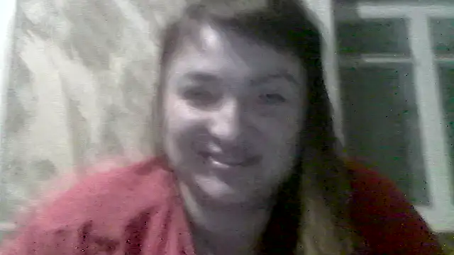 Snapshot of AllinaKis chatting on June 11, 7:12 pm AllinaKis online show from June 11, 7:12 pm