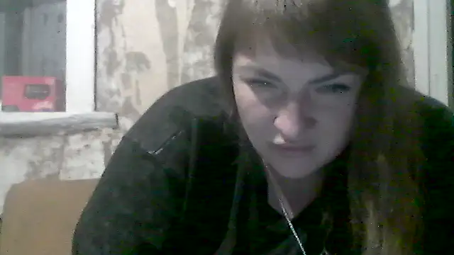 Snapshot of AllinaKis chatting on July 21, 7:49 pm AllinaKis online show from July 21, 7:49 pm