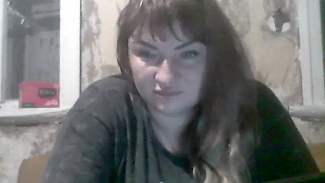 Snapshot of AllinaKis chatting on August 3, 7:06 pm AllinaKis online show from August 3, 7:06 pm