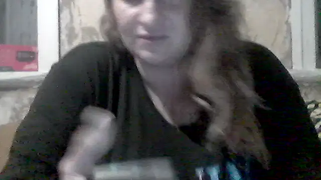 Snapshot of AllinaKis chatting on August 9, 7:52 pm AllinaKis online show from August 9, 7:52 pm