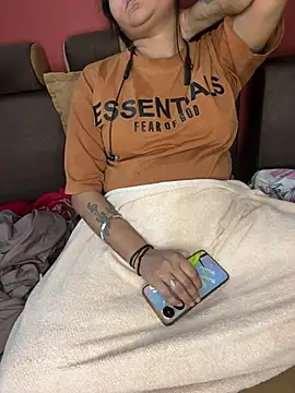 BunnyCharm01 online show from January 18, 1:48 pm