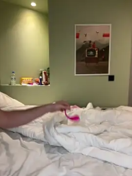 Snapshot of TrueloverGR chatting on February 12, 12:38 am TrueloverGR online show from February 12, 12:38 am