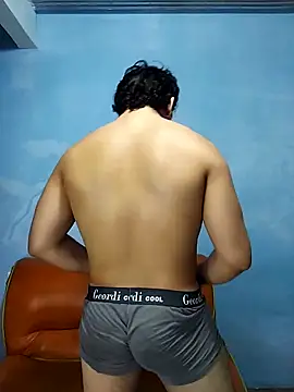 Snapshot of AxelWhitte chatting on February 14, 7:10 pm AxelWhitte online show from February 14, 7:10 pm