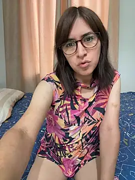 Snapshot of Eide-26 chatting on July 5, 12:56 pm Eide-26 online show from July 5, 12:56 pm