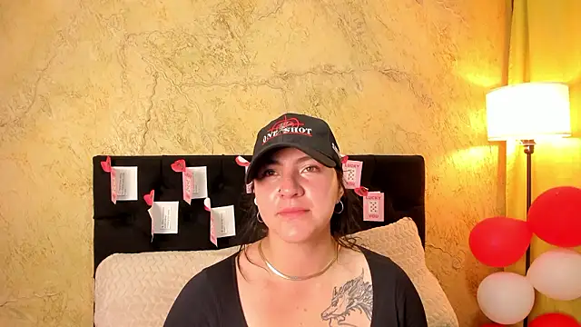 Snapshot of JeniferPowell_nm chatting on February 20, 6:19 pm JeniferPowell nm online show from February 20, 6:19 pm