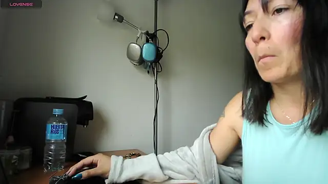 Yulian Milf online show from April 12, 11:48 am