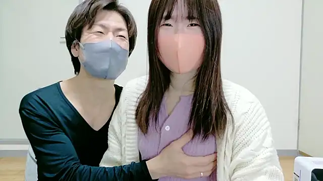 Snapshot of miku_0117 chatting on February 8, 3:21 am miku 0117 online show from February 8, 3:21 am