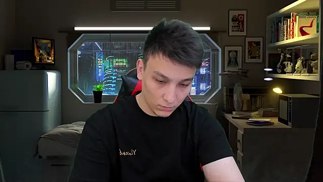 Justin time111 online show from April 6, 6:36 am