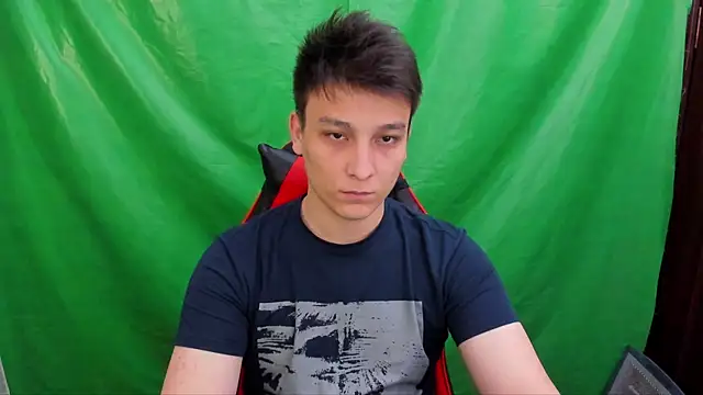 Justin time111 online show from April 24, 9:39 pm