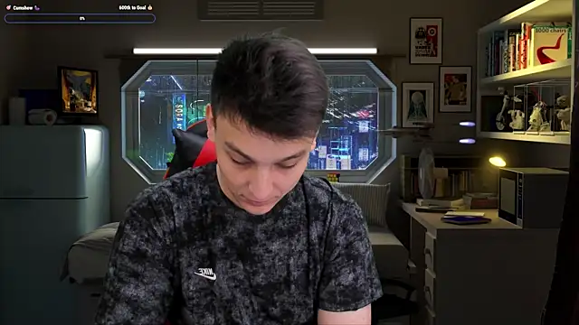Snapshot of Justin_time111 chatting on May 11, 7:58 am Justin time111 online show from May 11, 7:58 am