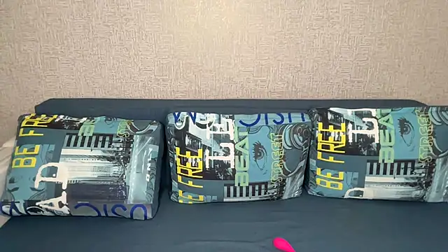 Snapshot of Milky-wey chatting on August 1, 12:15 pm Milky-wey online show from August 1, 12:15 pm