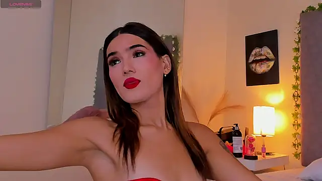 Snapshot of PAMELA_BRANZ chatting on April 10, 11:48 am PAMELA BRANZ online show from April 10, 11:48 am