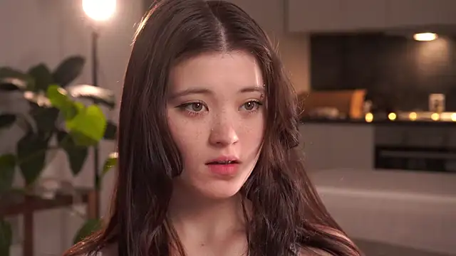 EleniRoeber online show from February 1, 4:27 pm