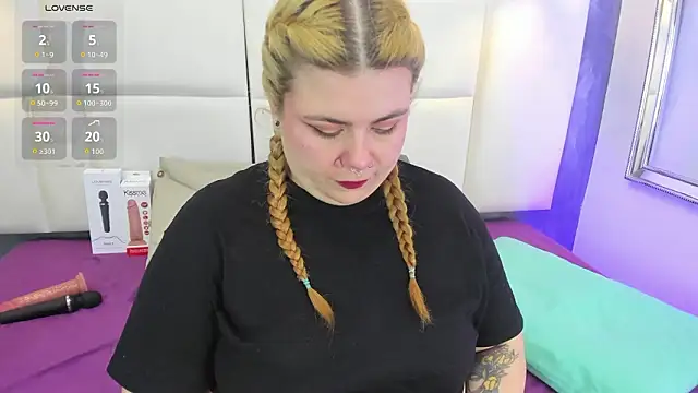 Martina armos online show from February 9, 1:37 pm