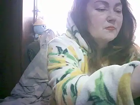 Russian Lara online show from March 8, 8:18 am