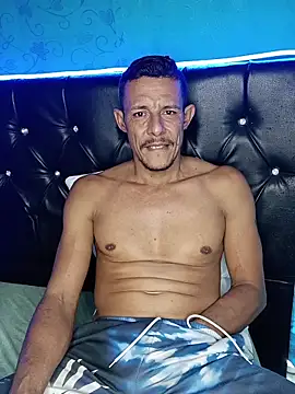 juanmaur22 online show from February 15, 12:18 am