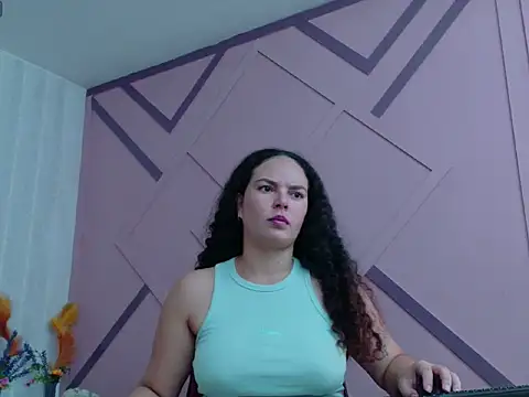 Snapshot of ZamanthaJhones chatting on March 3, 7:53 pm ZamanthaJhones online show from March 3, 7:53 pm