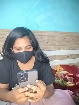 ZyphiaLive online show from February 4, 7:31 pm