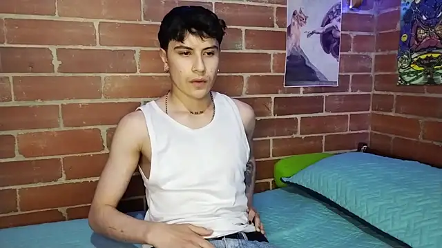 Snapshot of PaulDamico chatting on February 26, 10:36 am PaulDamico online show from February 26, 10:36 am