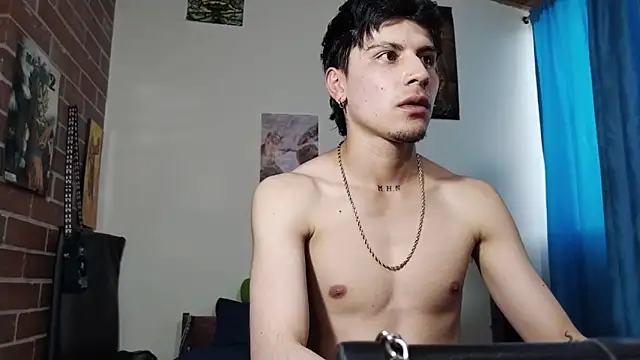 Snapshot of PaulDamico chatting on May 14, 9:54 pm PaulDamico online show from May 14, 9:54 pm
