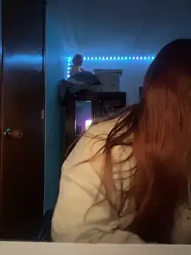 Snapshot of Vixroy7 chatting on February 9, 11:53 pm Vixroy7 online show from February 9, 11:53 pm