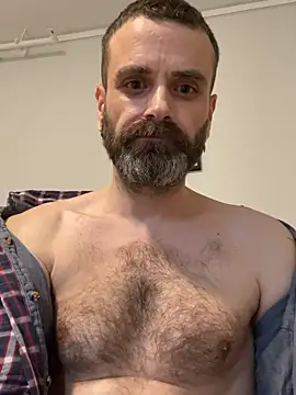 Wichoneisit online show from March 10, 1:27 pm