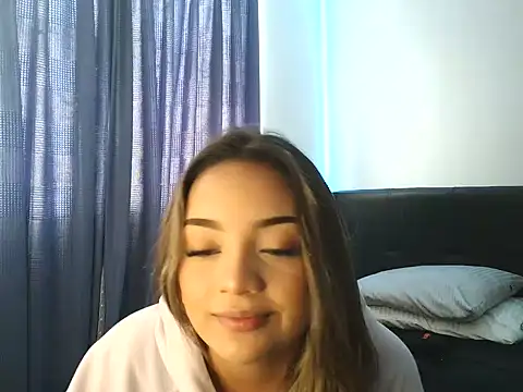 Itsgabyx online show from February 18, 6:37 pm