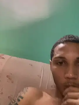 Snapshot of Severo777 chatting on February 5, 6:34 pm Severo777 online show from February 5, 6:34 pm