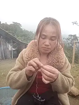 cutebobi online show from February 4, 7:25 am