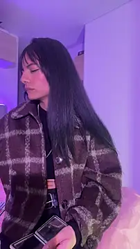  Lucycherry online show from February 11, 4:28 am