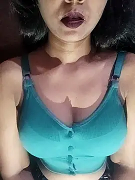 Ayesha Khan1 online show from April 19, 11:20 am