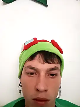 Snapshot of blackninja66 chatting on February 8, 3:15 pm blackninja66 online show from February 8, 3:15 pm