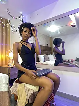 Snapshot of Afrodita_Greenn chatting on July 5, 3:34 am Afrodita Greenn online show from July 5, 3:34 am