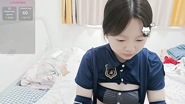 weiwei4999 online show from March 10, 7:13 am