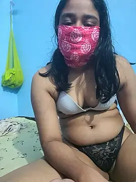 Snapshot of Monika_queen321 chatting on January 18, 5:39 pm Monika queen321 online show from January 18, 5:39 pm